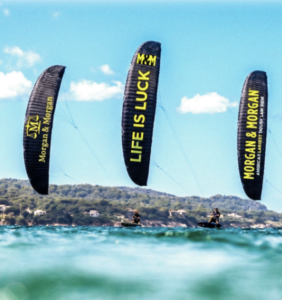 kite banner advertising